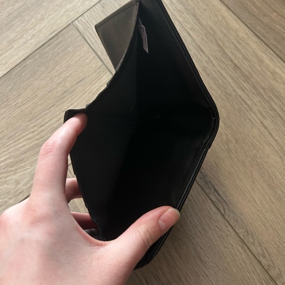 Halston black wallet - Picture 3 of 4